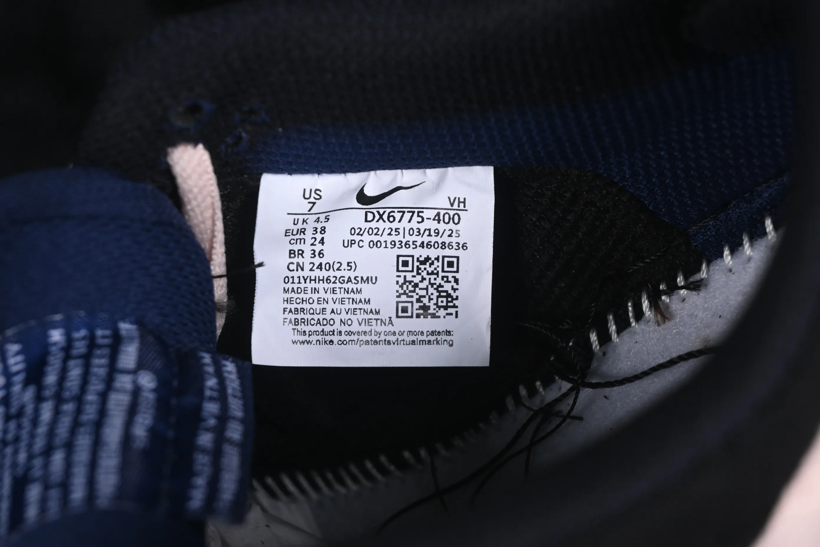 All categories Nk SB Dunk series Nk SB Dunk Low low-top sneakers Nike SB Dunk Low canvas splicing SB low-top casual sneakers DX6775-400
